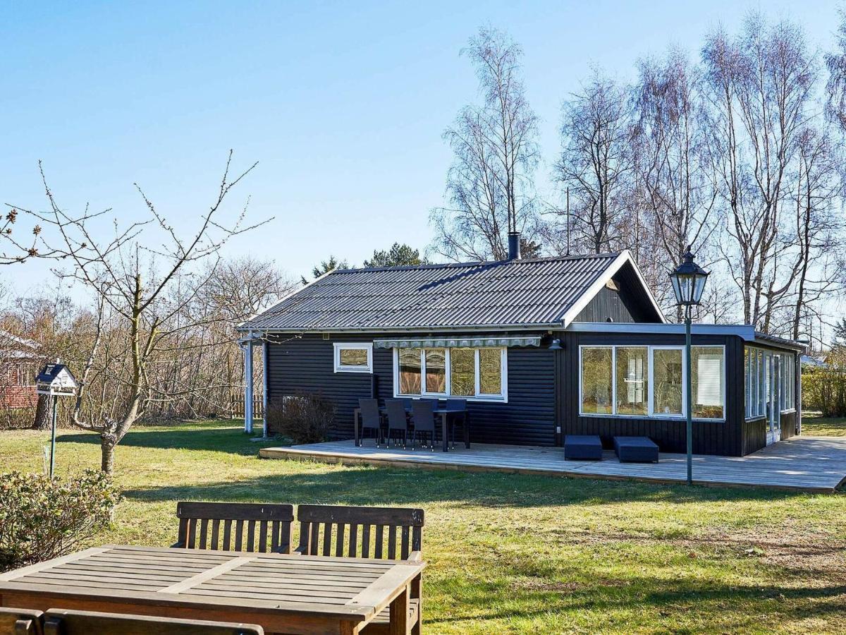 Holiday Home Hasle III エクステリア 写真